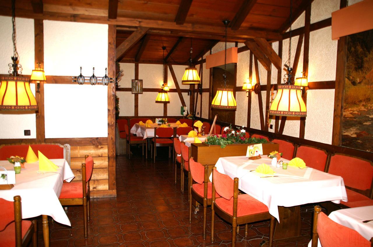 Hotel Restaurant Bieberstuben Menden Exterior foto